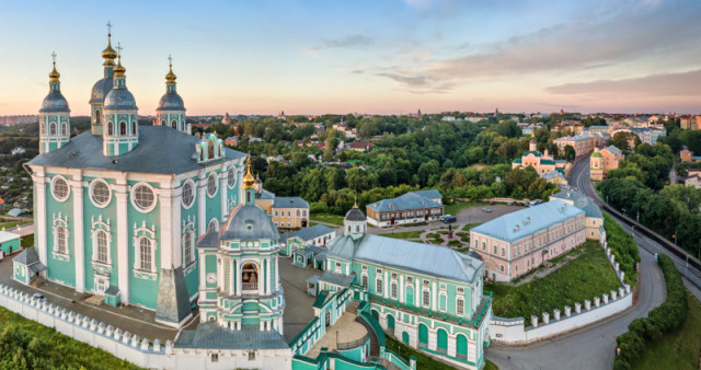 Русь Великая. Москва – Вязьма – Смоленск – Пушкинские Горы – Псков – Печоры – Изборск – Старая Русса – Великий Новгород – Тверь.