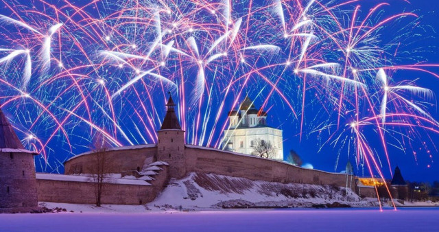 Новый год в Древнем Пскове. Санкт-Петербург - Псков - Сорокино - Изборск - Печоры.