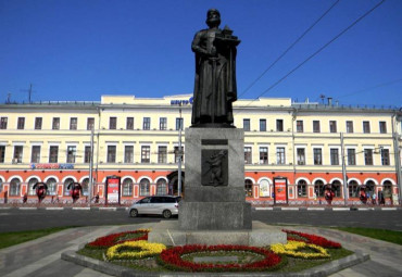 По Золотому кольцу из Санкт-Петербурга с комфортом. Тверь - Переславль-Залесский - Сергиев Посад - Ростов Великий - Ярославль - Кострома - Владимир - Суздаль - Торжок.