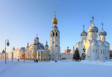 Путешествие по Вологодской земле на автобусе. Санкт-Петербург - Тихвин - Устюжна - Вологда - Ферапонтово - Кириллов.