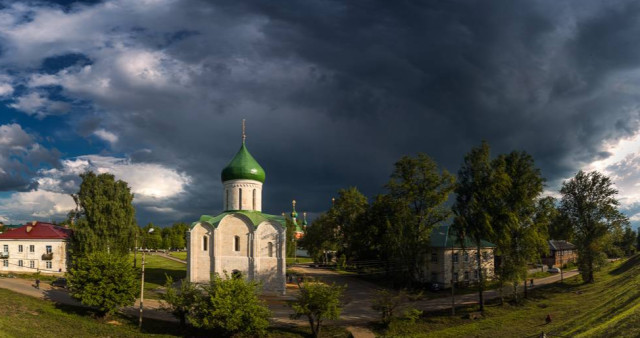 Сергиев Посад - Переславль-Залесский - Ростов Великий - Кострома - Ярославль - Иваново - Суздаль - Муром - Дивеево (5 дней). Москва.