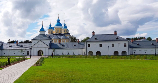 Экскурсия остров Коневец и в Коневский монастырь. Санкт-Петербург - о. Коневец.