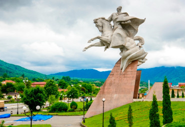 Великий шелковый путь. Минеральные воды - Кисловодск - Суворовская - Эльбрус - Нальчик - Владикавказ - Армхи - Гули - Эгикал - Назрань - Грозный - Аргун - Шали - Махачкала - Дербент.