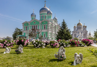 Святые источники Руси. Москва - Сергиев Посад - Переславль-Залесский - Ростов Великий - Ярославль - Кострома - Суздаль - Иваново - Владимир - Муром - Выкса - Дивеево.