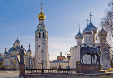 Северное кружево Вологды. Н. Новгород - Владимир - Москва - Ростов Великий - Вологда - Сугорье - Кириллов - Ферапонтово.