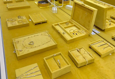 Кофейня Avgvst Jewelry&Coffee