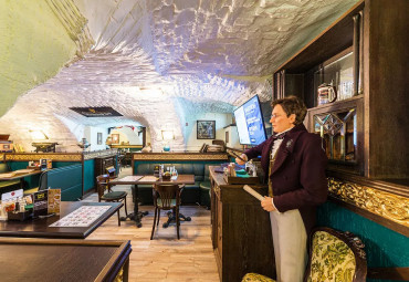 Бар Beer House (наб. канала Грибоедова)