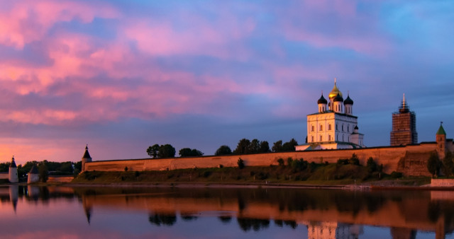 Ласточкой в Псков 3 дня